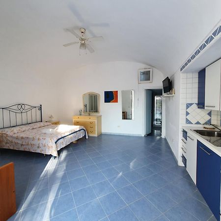 Casa Acqua Marina Ponza Lägenhet Exteriör bild