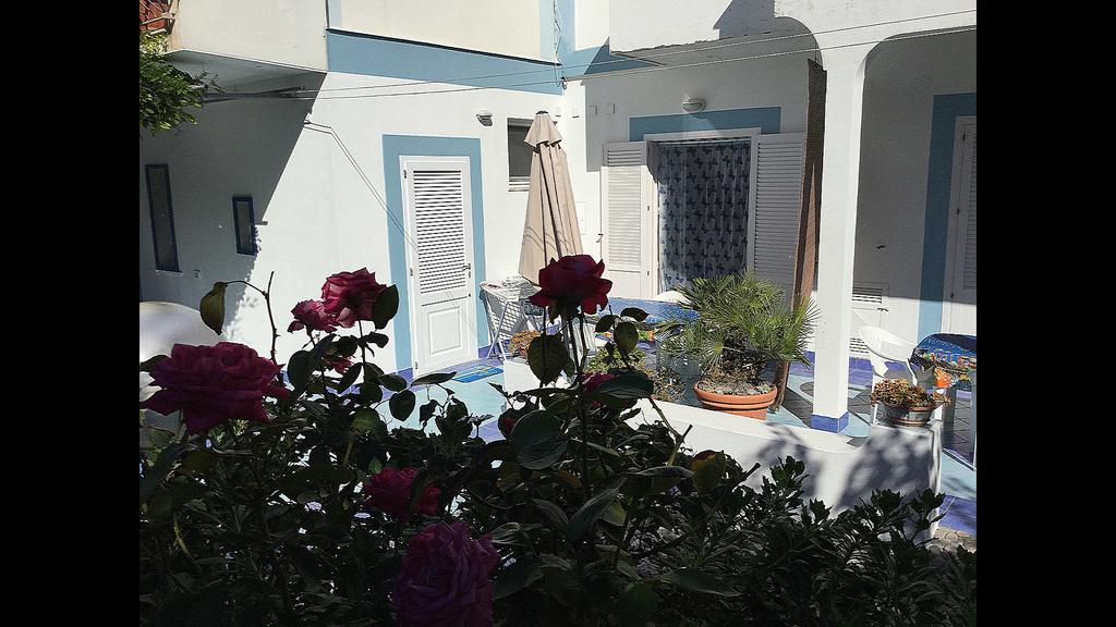 Casa Acqua Marina Ponza Lägenhet Exteriör bild